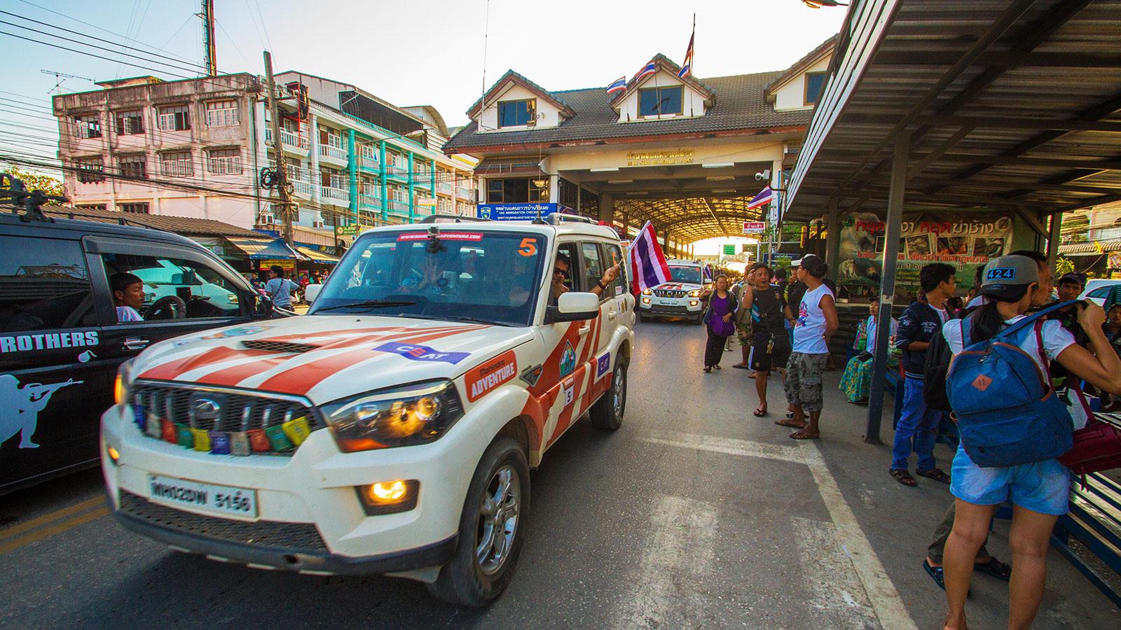 Overlanders - A journey across cultures